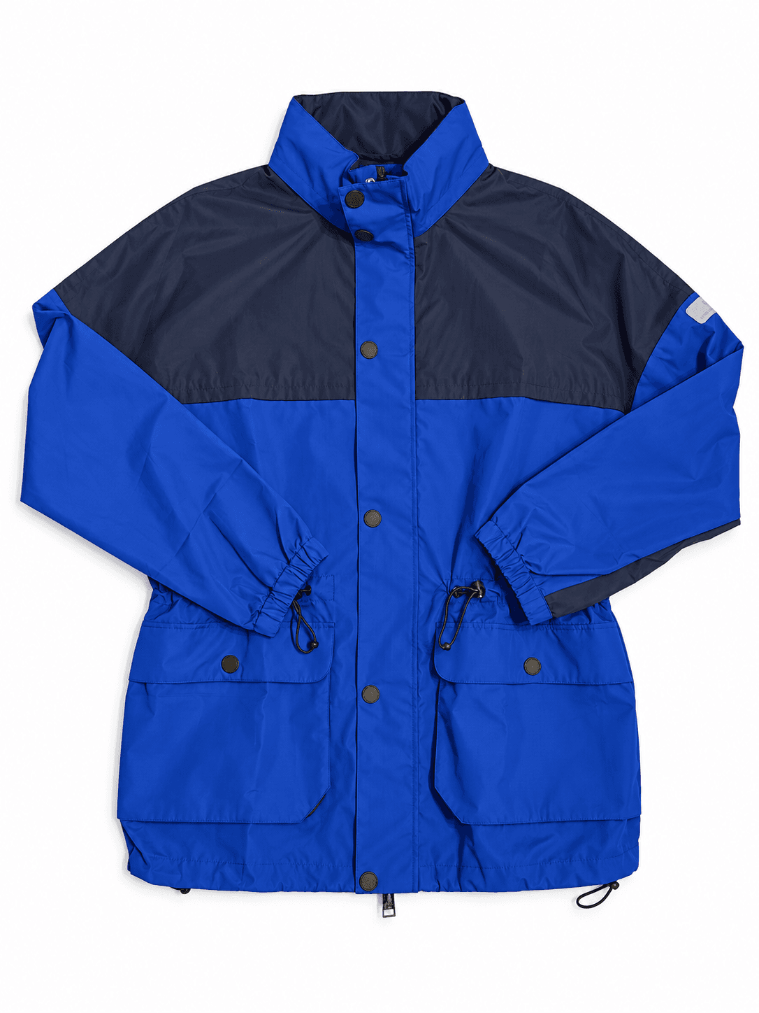 Chaqueta rompevientos azul y negra
